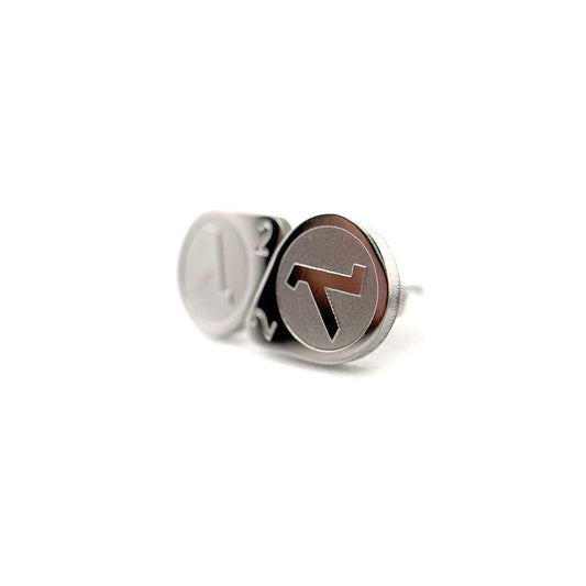 Half Life 2 Lambda logo stainless steel stud earrings – 0.5-inch fan-made design for Half Life fans