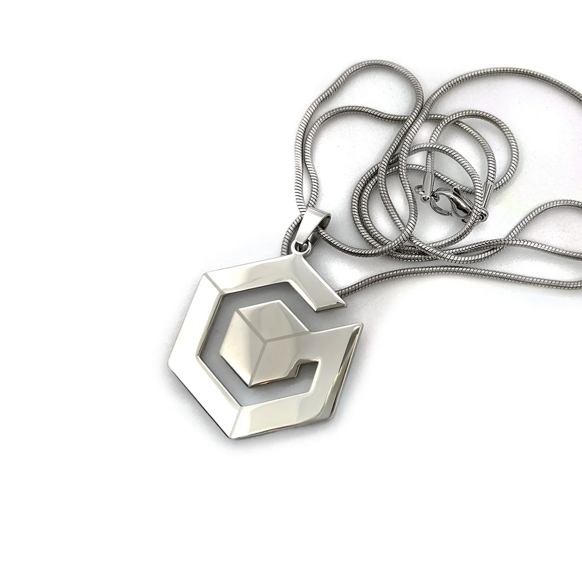 Nintendo Gamecube logo stainless steel pendant chain necklace – 1.25-inch fan-made design on a 60cm chain