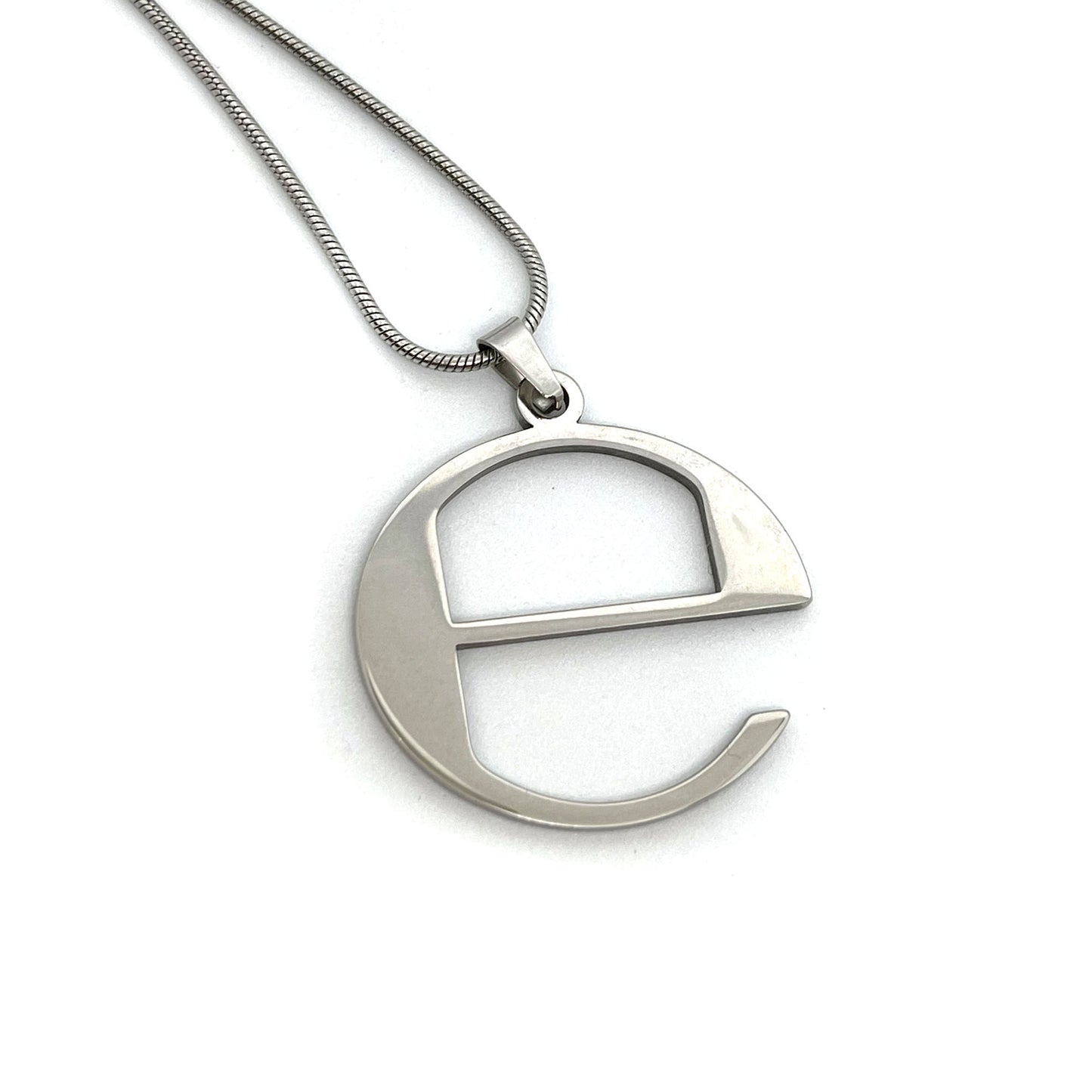 Ecco2k "E" Album Fan-Made Stainless Steel Pendant Chain Necklace – 60cm Stainless Steel Chain
